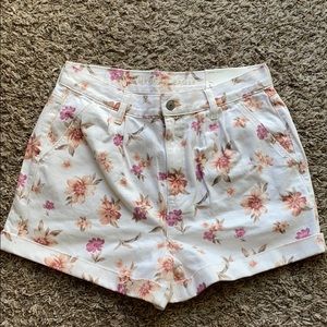 American Eagle Mom shorts